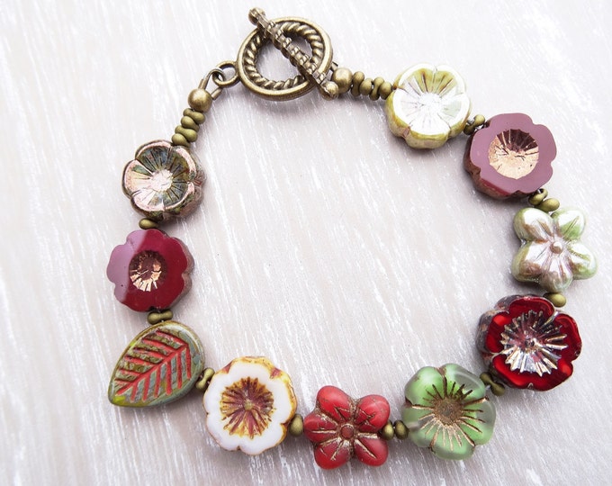 Flower Bracelet Pansy Bracelet Daisy Braceletleaf Bracelet Etsy