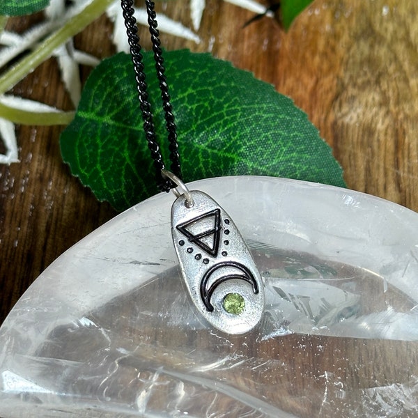 999 Solid Silver Earth Element Necklace with Peridot  - Healing stone - Silver - Dainty Necklace Simple Minimal - Alchemy Symbol