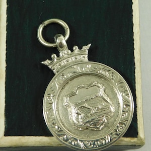 Solid Silver Swimming Pocket Watch Chain Medal Fob Newton Abbot Antique (18001)