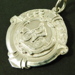 Vintage Plymouth Corinthians Cycling Team Solid Silver Pocket Watch Medal Fob (16267)