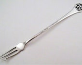 Vintage Colonial Solid Silver Pickle Fork Calcutta Golf Club 1966 (9458)