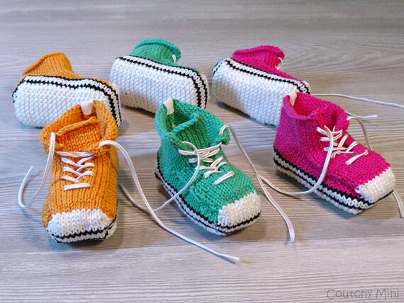 knitted converse booties