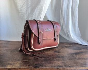 Rust brown leather messenger bag