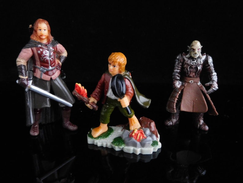 Vintage Toys, Collectible, The Lord of the Rings SET II, The Two Towers, Complete Series of 10 Figures, KINDER Surprise Figurines image 9