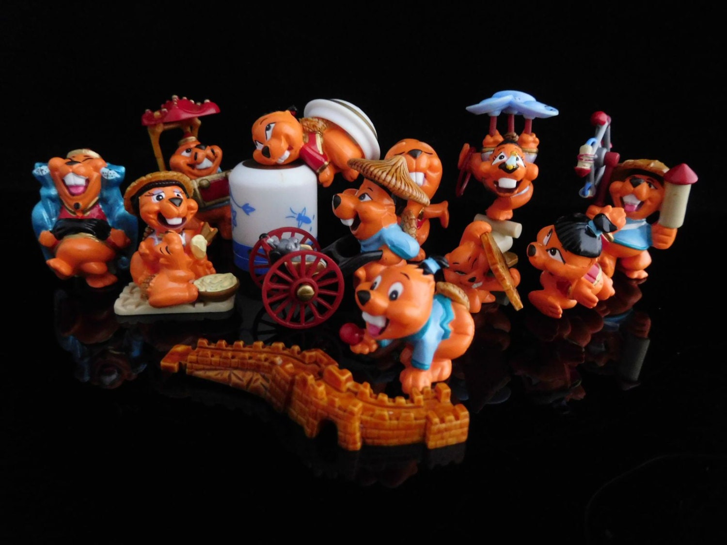 Vintage Toys, Collectible, Castorcin, Beaver, Chinese Beaver