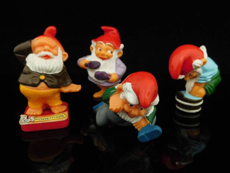 toy dwarfs