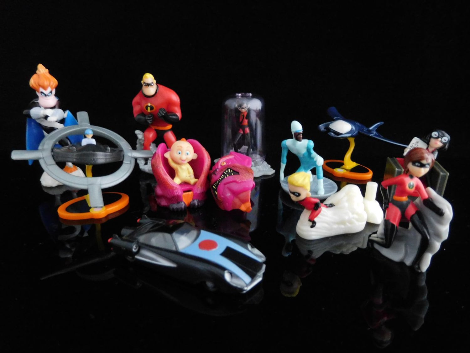 Vintage Toys Collectible the Incredibles Agent Miniatures Superman Complete Series of 10 Figures KINDER Surprise Figurines Etsy Canada