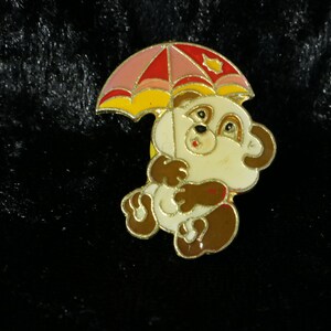 Vintage LOGO PIN, Miniature Toys, Teddy Pin, Teddy with umbrella, enamel pin, Pinback Button, Fan pin, Patche, Badge, Comic