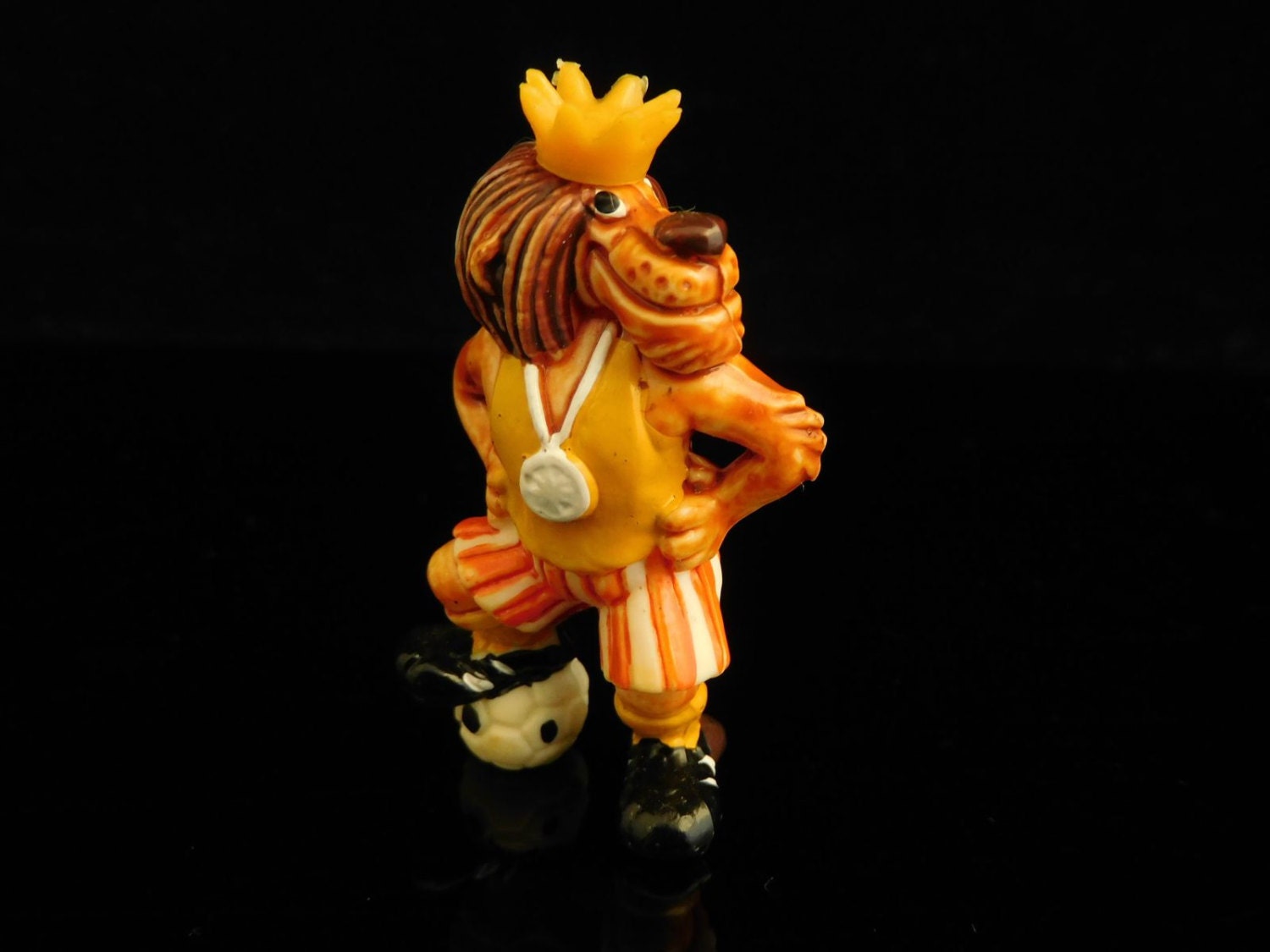 Vintage Toys, Collectible, Soccer Lion, Animal Football, Dribble