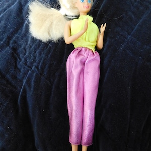 Vintage Toys, Collectible BARBIE Doll with pink trousers & neon yellow top, original from 1966