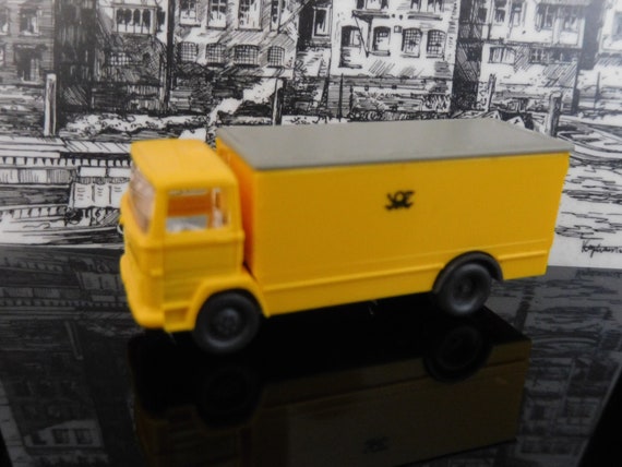 ミニカー WIKING Magirus Truck-Trailer with pipes WIKING Magirus