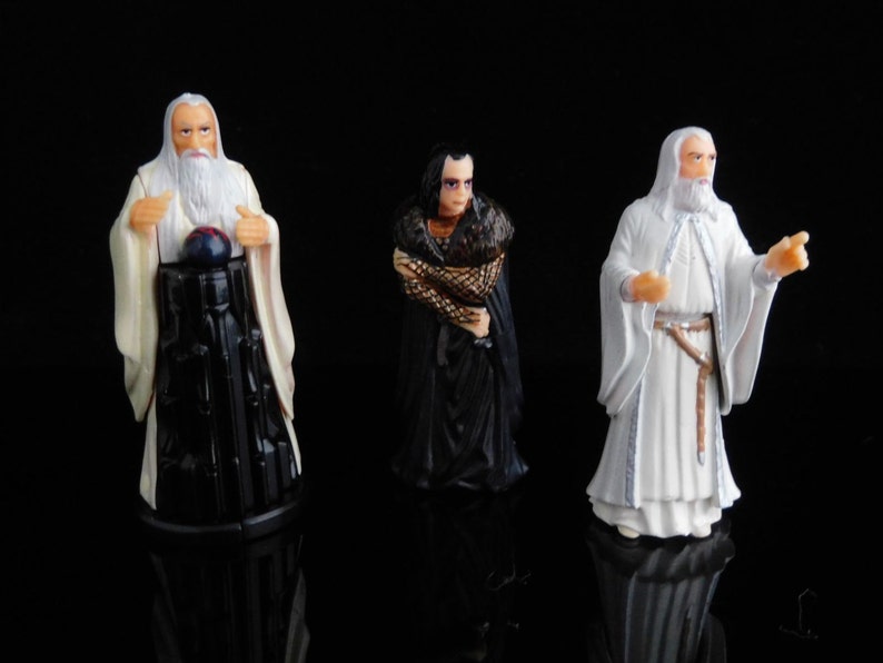 Vintage Toys, Collectible, The Lord of the Rings SET II, The Two Towers, Complete Series of 10 Figures, KINDER Surprise Figurines image 4