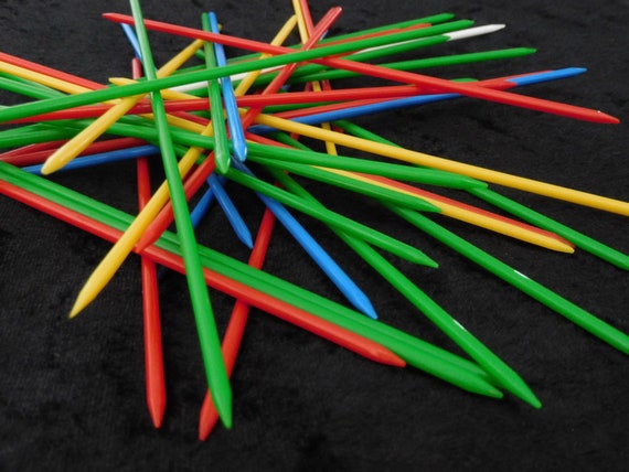 Mikado, jeu de société de bâtons colorés | Cadeaux pour enfants Mikado, jeu de société de bâtons colorés | Cadeaux pour enfants