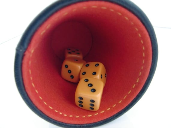 Collectible bar gift, mans luxury gift, Vintage Dice Table Game,Dice cup with 4 pcs big Dices made of Bakelit, LUCAS BOLS Ao1575