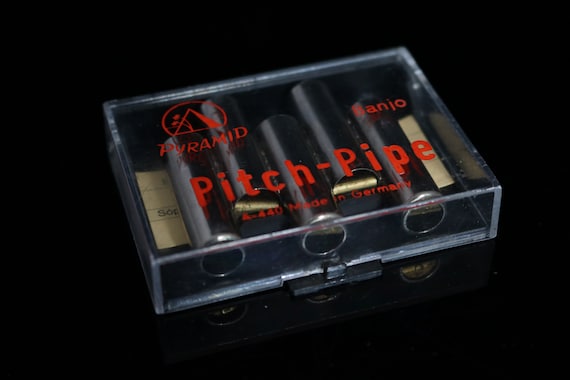 Spanish Guitar Banjo Pyramid Pitch Pipe Vintage Mouth Game A
