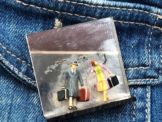 Stunning 90s Mirror Metallic Plastic Brooch