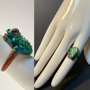 Marion Godart Paris Frog, Rhinestones Ring.