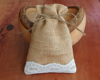 Burlap / Hessian and ivory lace mini favour bags