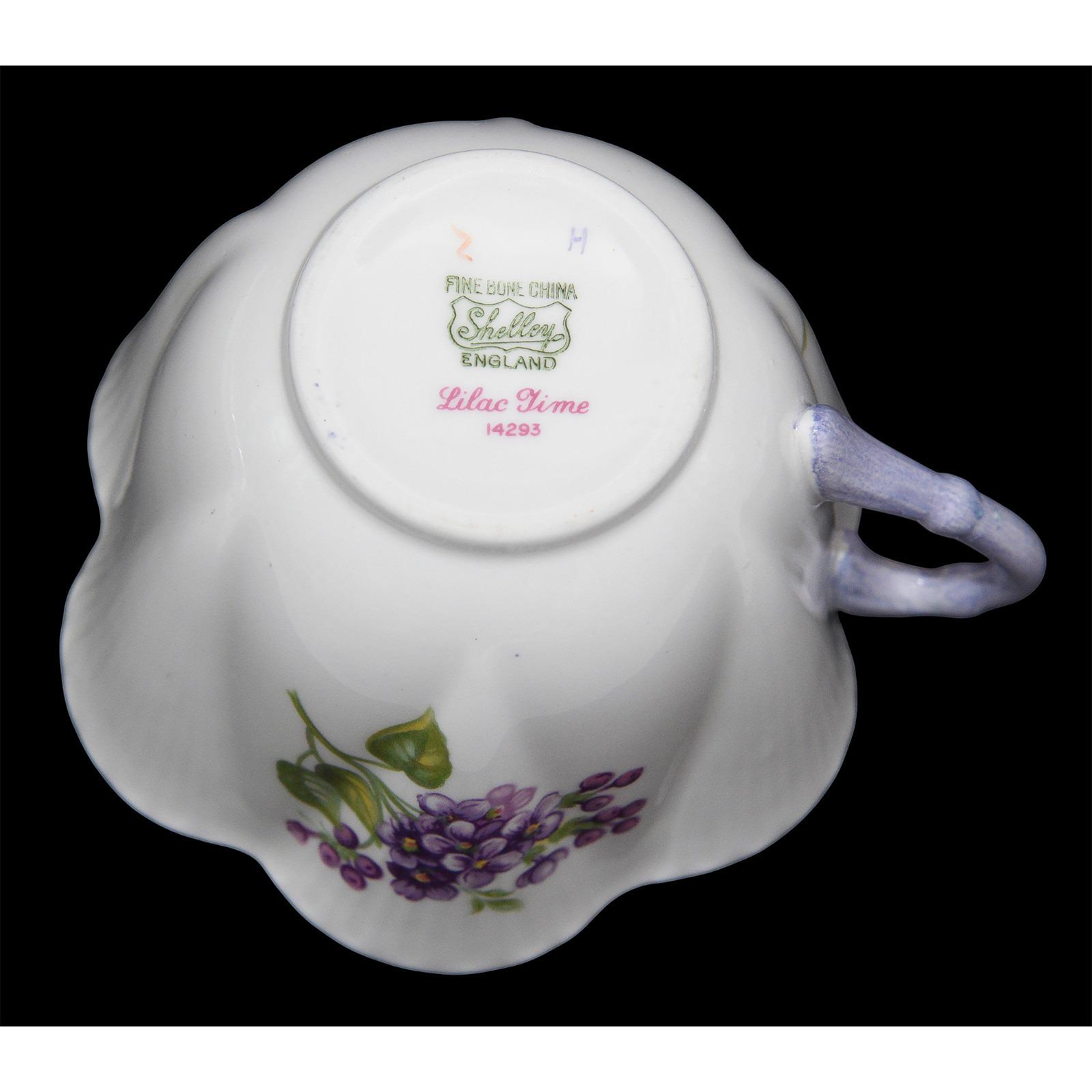 シェリー ライラック タイム デイティ トリオ - カップ＆ソーサーと8 1