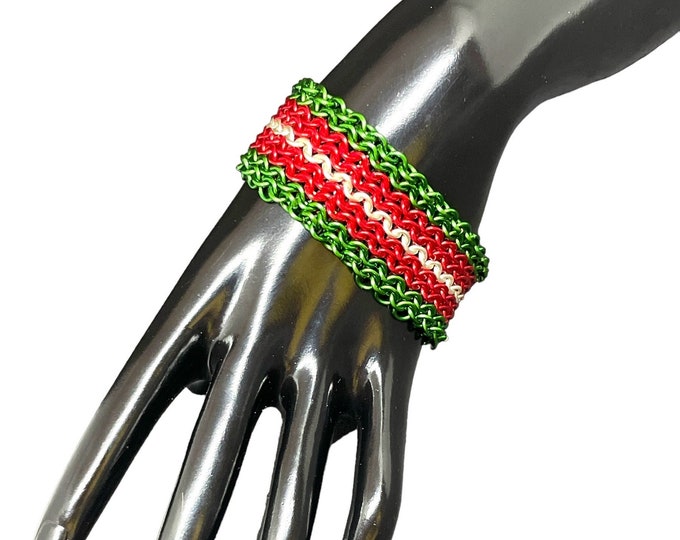 Poseidon Ruffles Cuff chain Maille Bracelet, Women's Bracelet