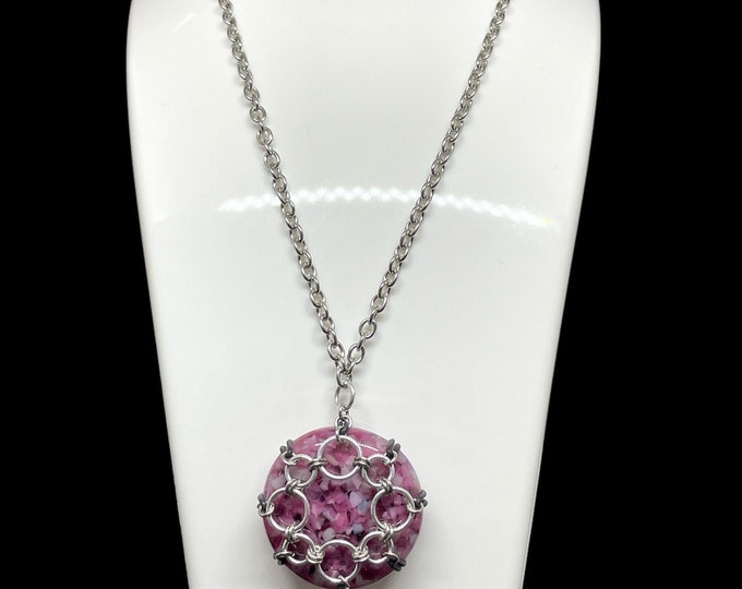 Caged Cabochon Chain Maille Necklace