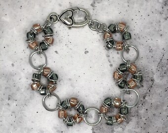 Wreath Bracelet -Pink and Gray