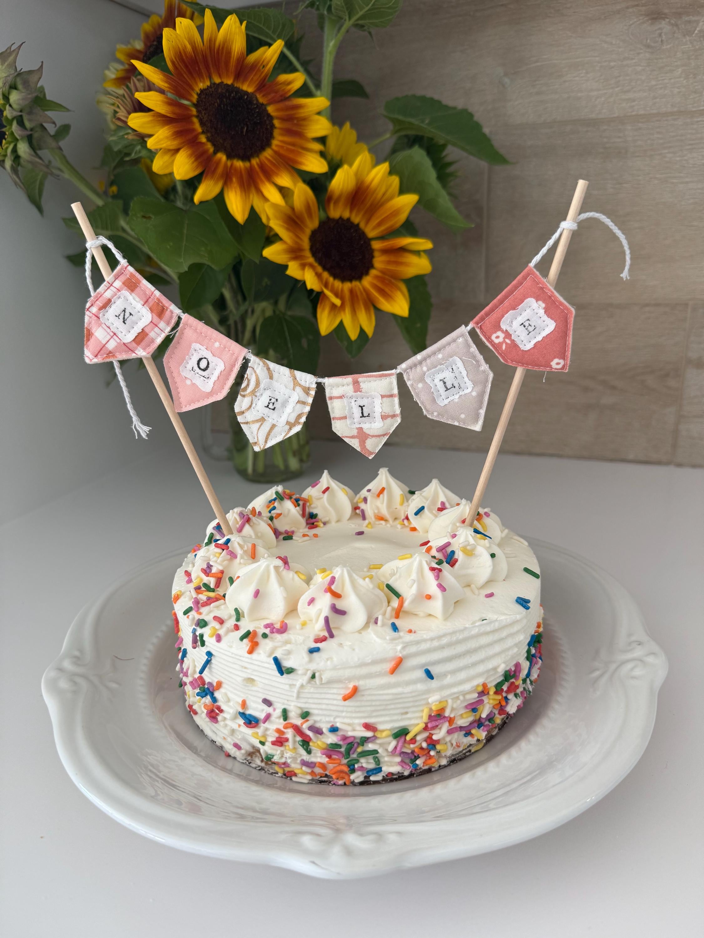 Felt Daisy Floral Cake Topper For 1st Birthday - ONE Year Cake Smash Decor, With Bamboo Sticks - View #3