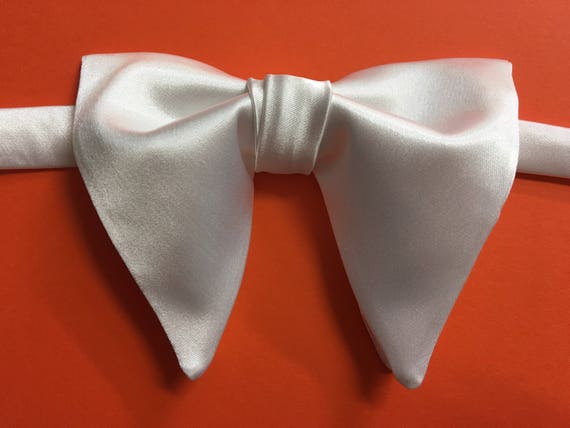 Handmade Oversized Green Velvet Brocade Bow tie Vintage style 70`s Wedding Prom