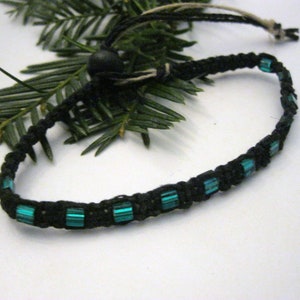 Thin Hemp Choker Necklace, Shimmering Emerald Green, Beaded Hemp Necklace, Boho, Hippie