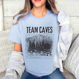 Team Caves Crescent City 3 Unisex Tee | House of Flame and Shadow tshirt