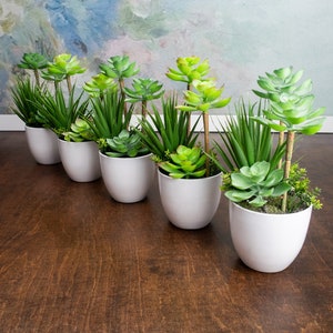 Realistic artificial succulents table centerpiece, artificial flowers table arrangement, wedding centerpiece
