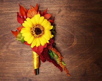 Sunflower fall wedding boutonniere with real preserved flowers, yellow red green sunflowers long amaranth, realistic Groom flowers