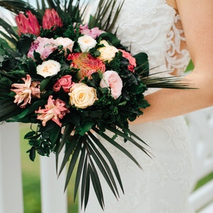 Real preserved flowers tropical cascading bouquet with pineapples proteas palms and monstera leaves, beach wedding, pink peach green bouquet image 3