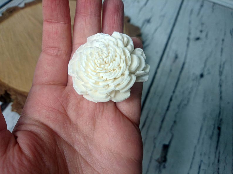 Small Sola Flowers, diy wedding floral decorations, ivory wooden flowers wholesale, florist supply, 4cm 1,5 natural table decor confetti image 5