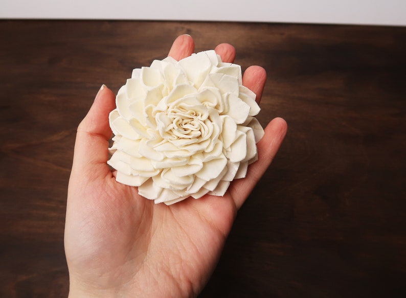 white ivory floral supply Sola Flowers Dahlia shape DIY Wedding bouquet wholesale natural wooden flower rustic folded flower 8cm