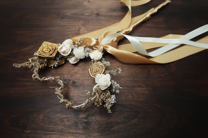 30 Gold Heart Fairy Wands - Wedding Farewell Decor & Party Accessories