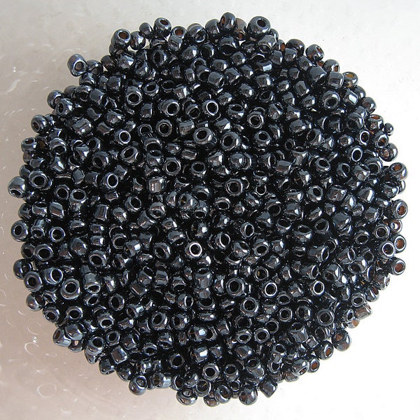 Anthracite gray glass seed beads 8/0 3mm Lot of 10g