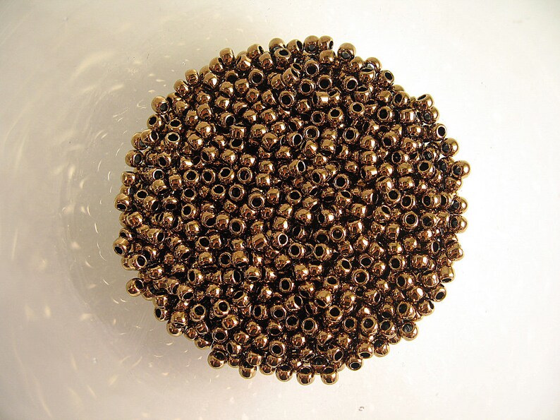 Lot of 10g 3 or 2.2mm 80 or 110 rock beads toho glass bronze