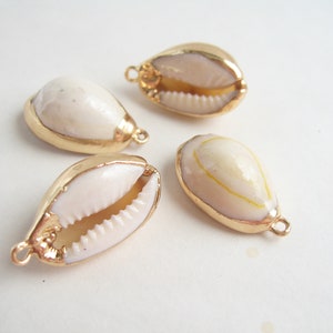 Natural cowrie shell charm in gold metal 23~27x15~17x10~12mm