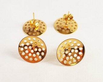 Set of 1 pair of gold-tone 304 stainless steel stud earrings with clasps 16mm