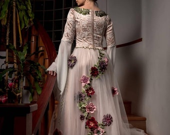 Wedding Dress/Flower Dress/special day/Fairytale Bride/Nature Dress / Gaia Dress