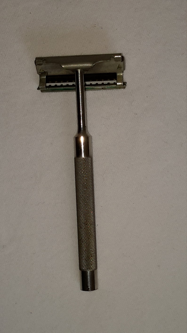 Vintage Christy Safety Razor Pilot Model With Box & 2 Blades Etsy