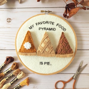 Fall Pies Embroidery Hoop Pattern
