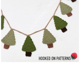 Crochet Pattern - Christmas Tree Garland - Mini Tree Ornaments - Xmas Decorations - PDF Download ONLY