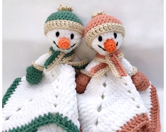 Crochet Snowman Lovey Pattern – Chenille Baby Comforter (PDF Download in English Only)
