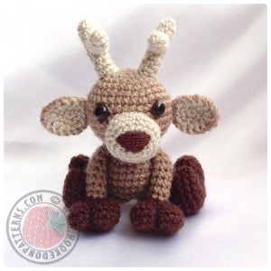 Amiani Noel the Reindeer cute amigurumi Crochet PDF Pattern image 3