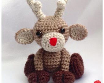 Noel the Reindeer Crochet Pattern – Amigurumi Christmas Decoration (PDF Pattern in English Only)