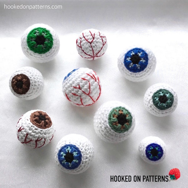 Halloween Eyeballs Crochet Pattern - PDF Pattern Digital Download - Spooky Amigurumi Eyeballs - Crochet Halloween Decorations - English Only