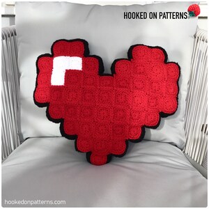 Pixel Heart Pillow Crochet Pattern PDF Download in ENGLISH ONLY Crochet your own Heart Shaped Cushion for Valentine's Day image 7