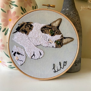 Custom Pet Portrait Embroidery Hoop - hand stitched, animal lover, dogs, cats, dog mum, pet gift, portrait, animal embroidery, gallery wall